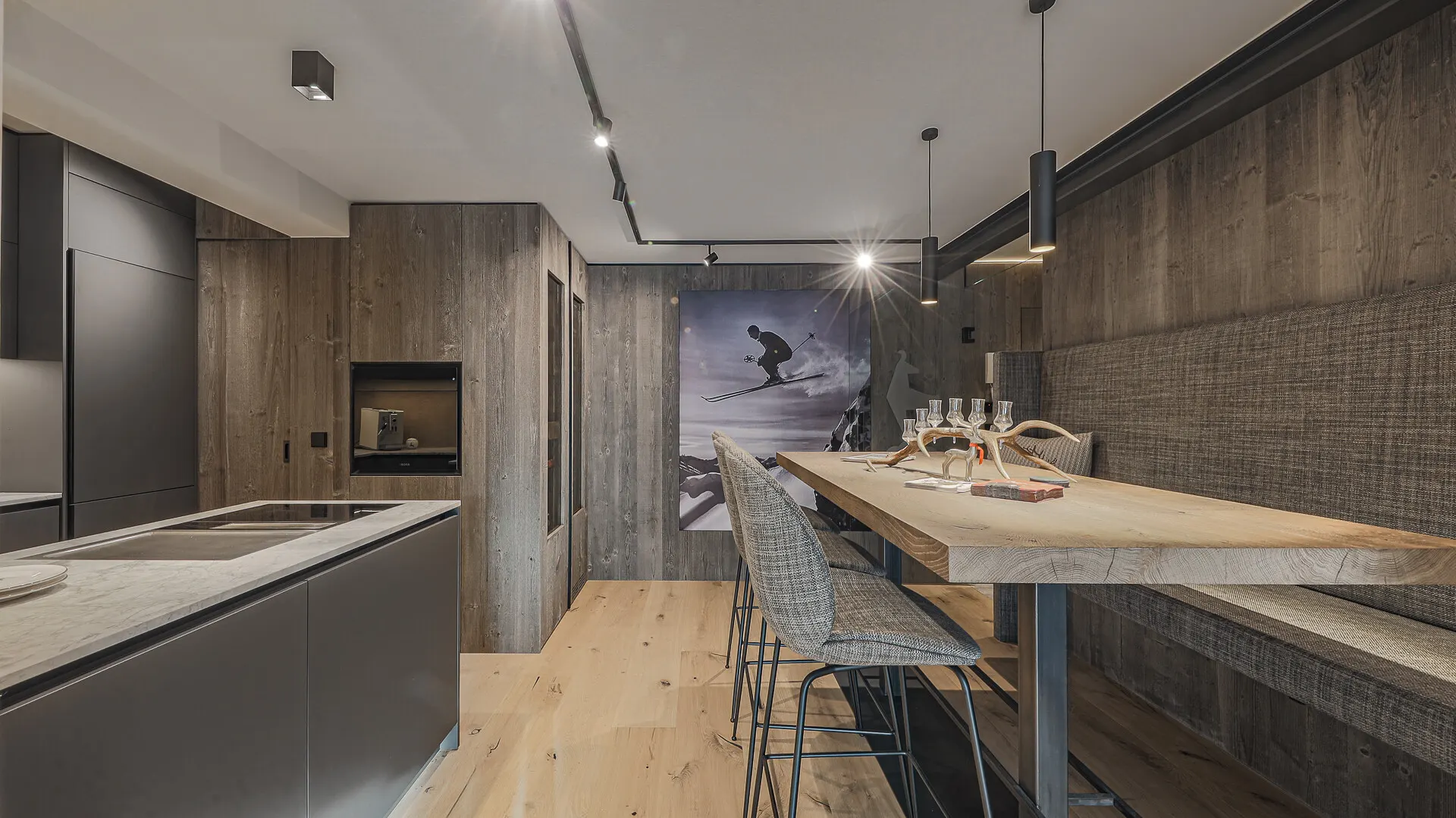 KITZIMMO-Renovierte Luxus Dachgeschosswohnung - Immobilien Kitzbühel.