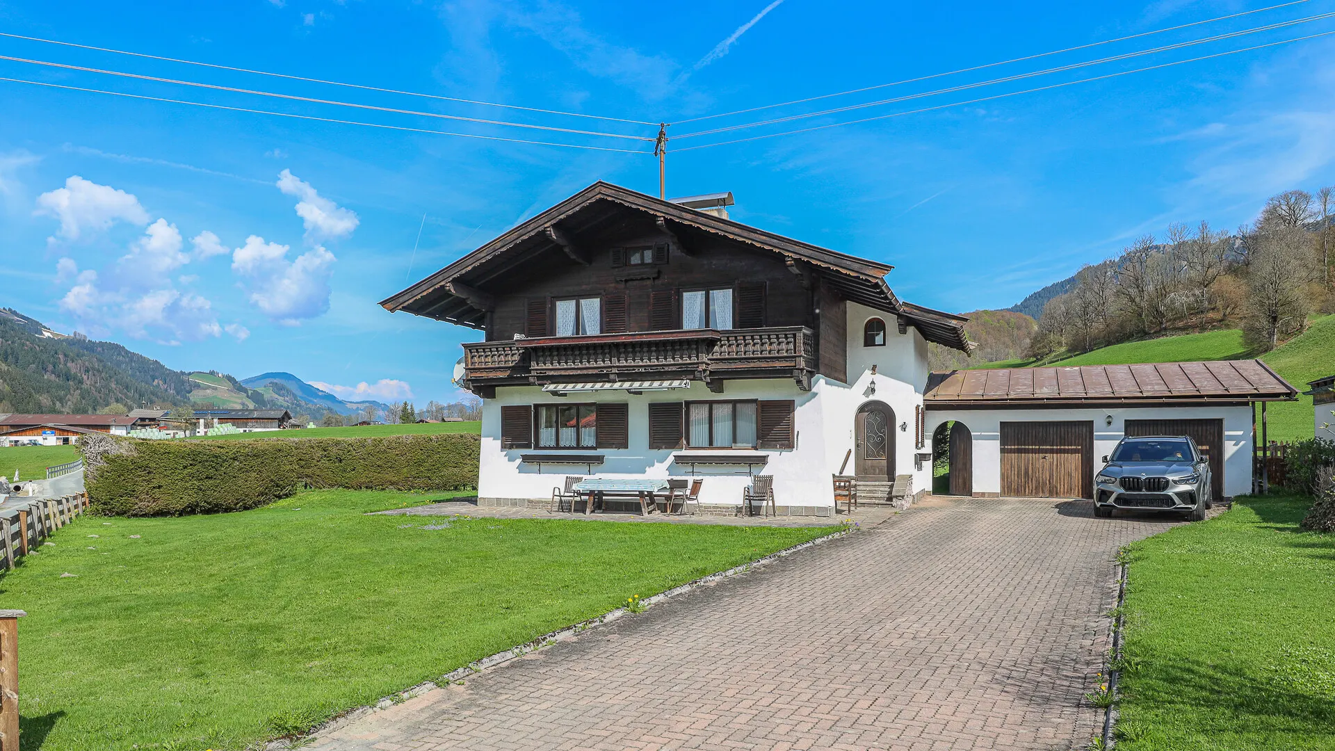 KITZIMMO-Landhaus in Toplage kaufen - Immobilien Aurach bei Kitzbühel.