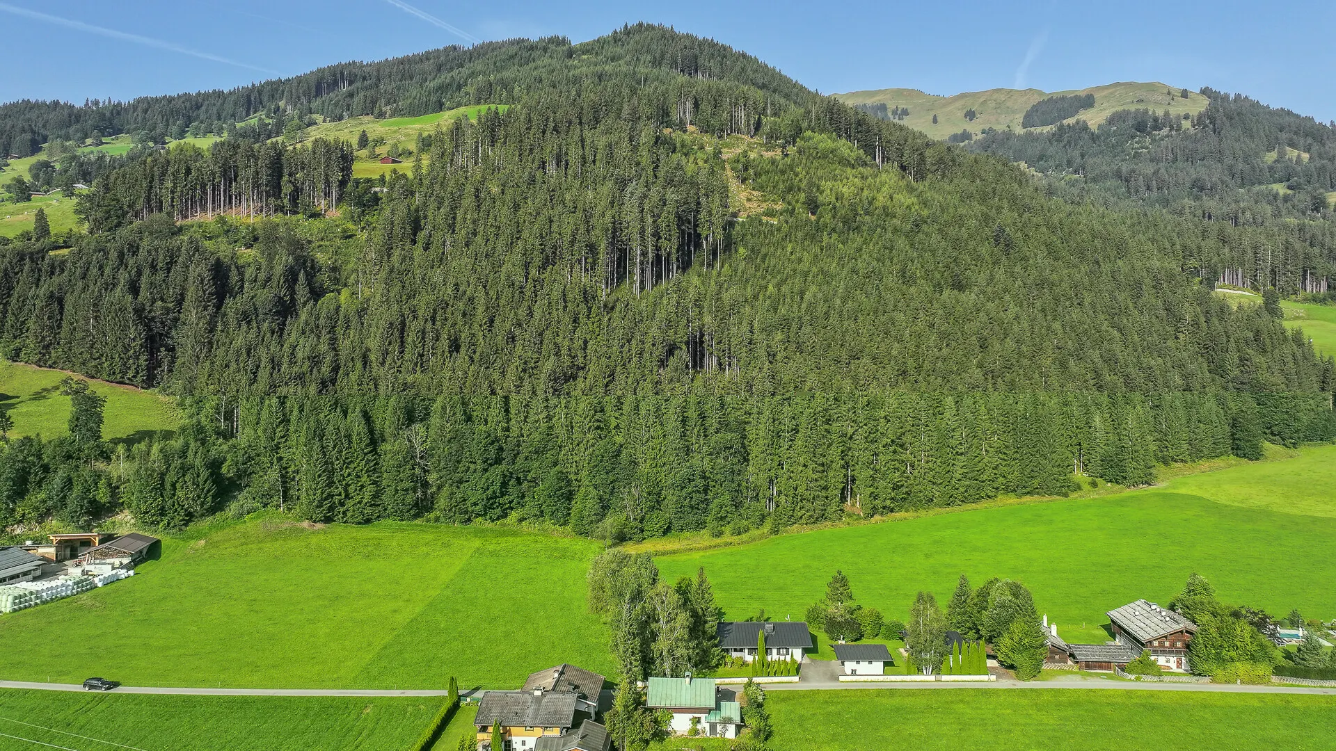 KITZIMMO-Grundstück mit Baugenehmigung Toplage kaufen - Immobilien Aurach.-5