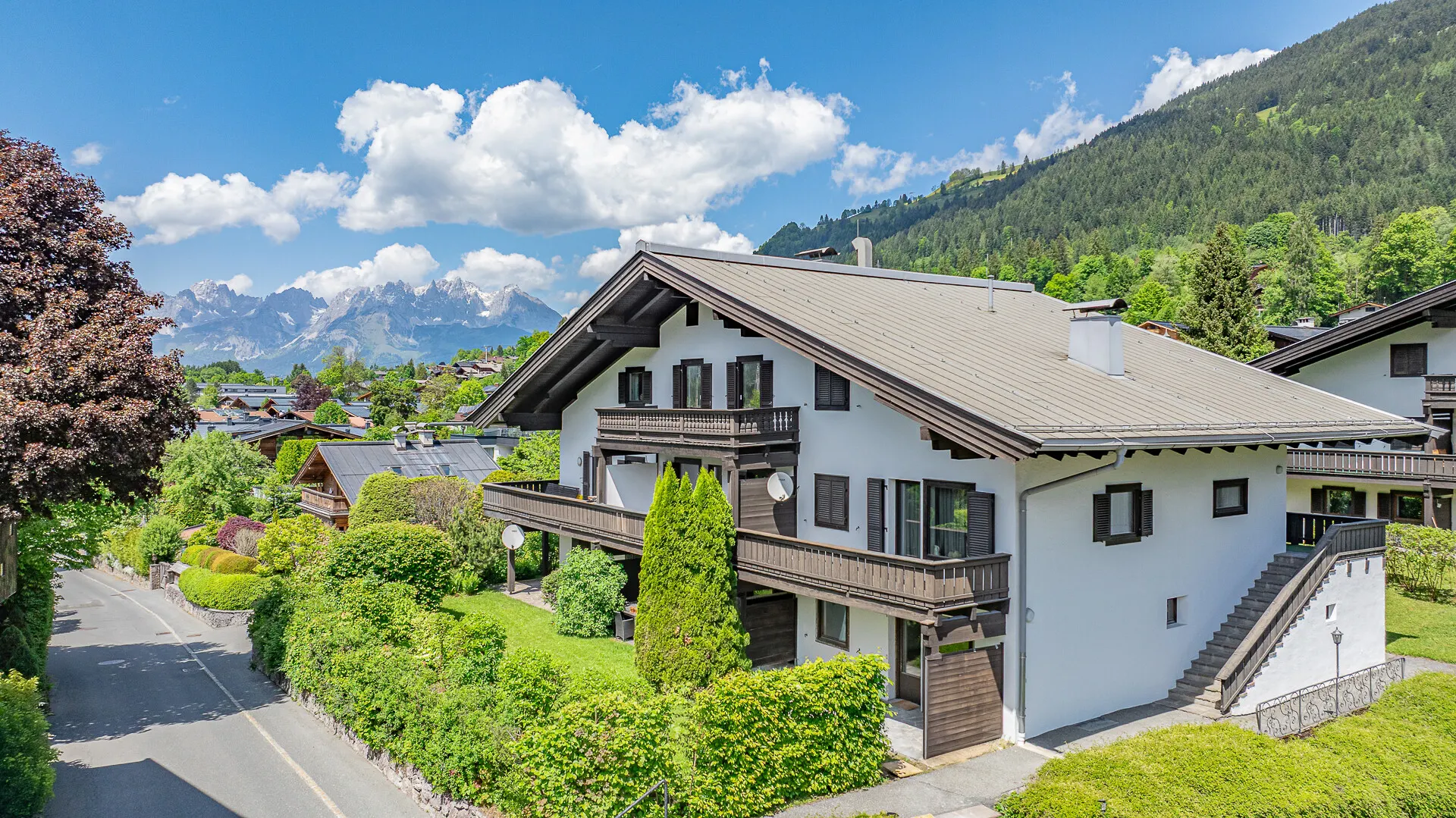 KITZIMMO-Exklusiver Freizeitwohnsitz am Sonnberg mit Panoramablick kaufen - Immobilien Kitzbühel.