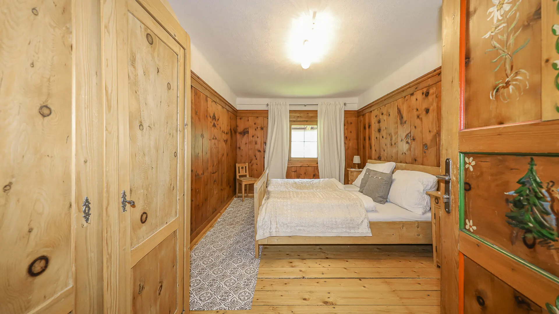 KITZIMMO-Dachgeschosswohnung im Bauernhaus mit touristischer Widmung - Immobilien Jochberg.