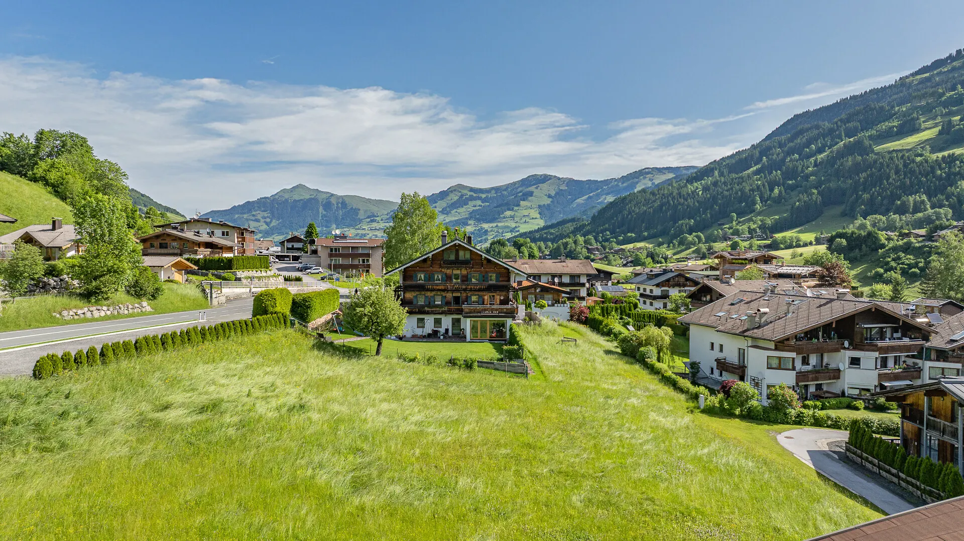 KITZIMMO-Dachgeschosswohnung im Bauernhaus mit touristischer Widmung - Immobilien Jochberg.