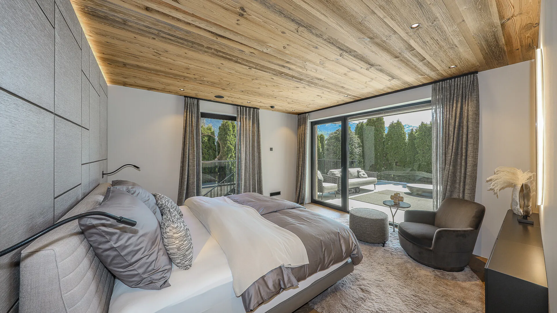 KITZIMMO-Luxusvilla mit Pool am Hahnenkamm - Immobilien Kitzbühel.