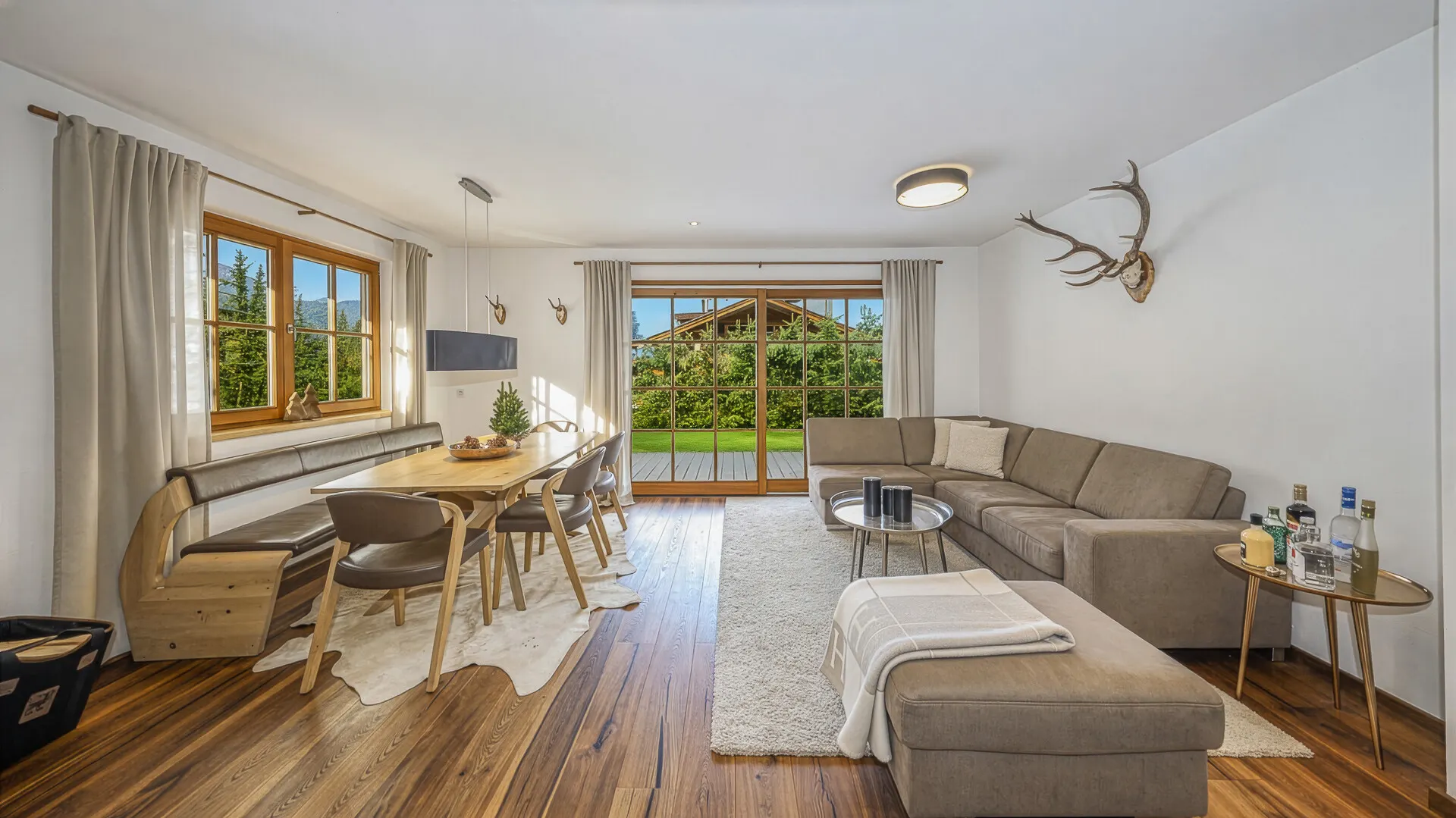 KITZIMMO-Exklusive Gartenwohnung in Top-Ruhelage auf der Bichlalm - Immobilien Kitzbühel.-3