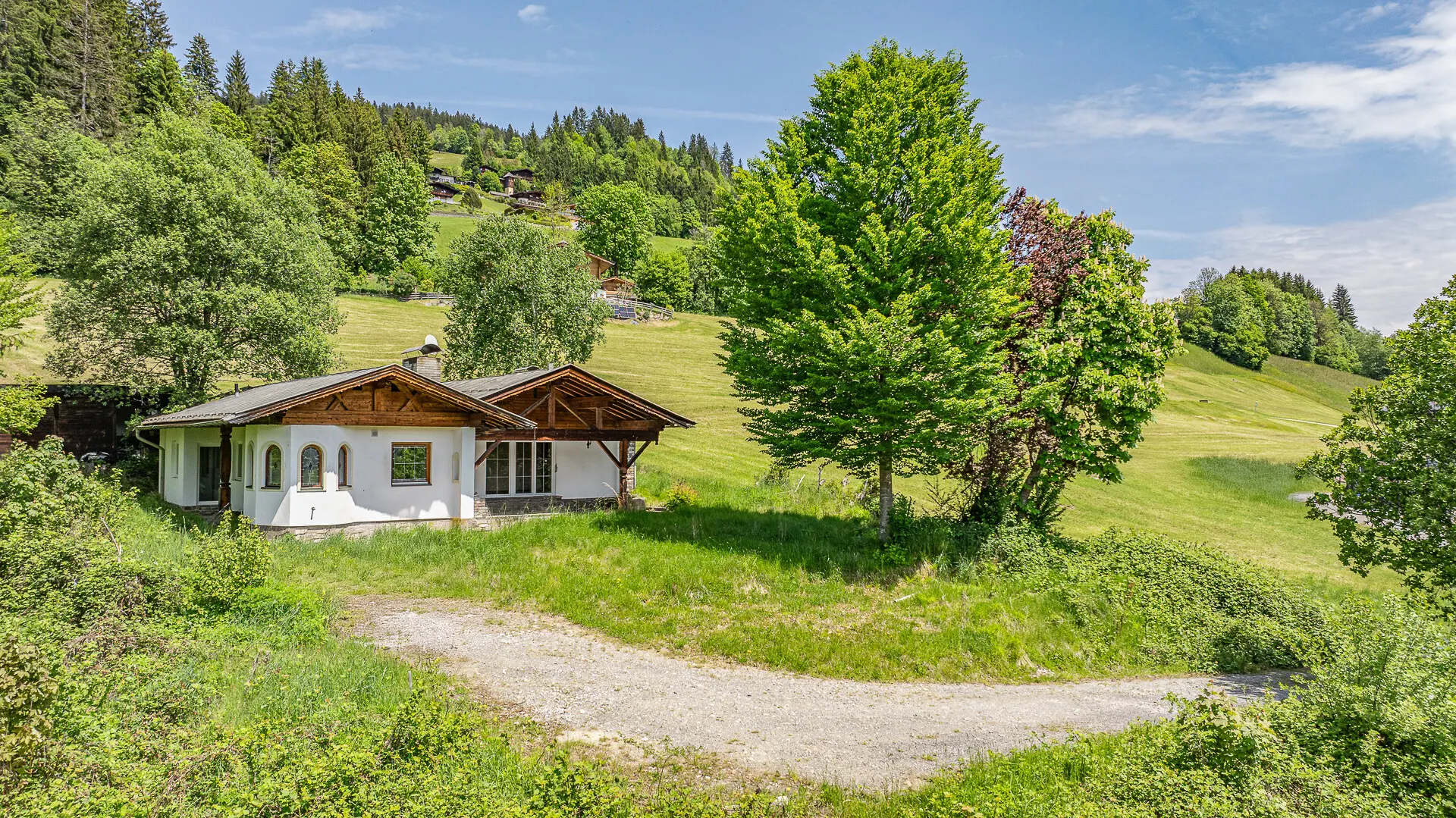 KITZIMMO-Luxuswohnungen in Top-Sonnen-Ruhelage kaufen - Immobilien Kirchberg.