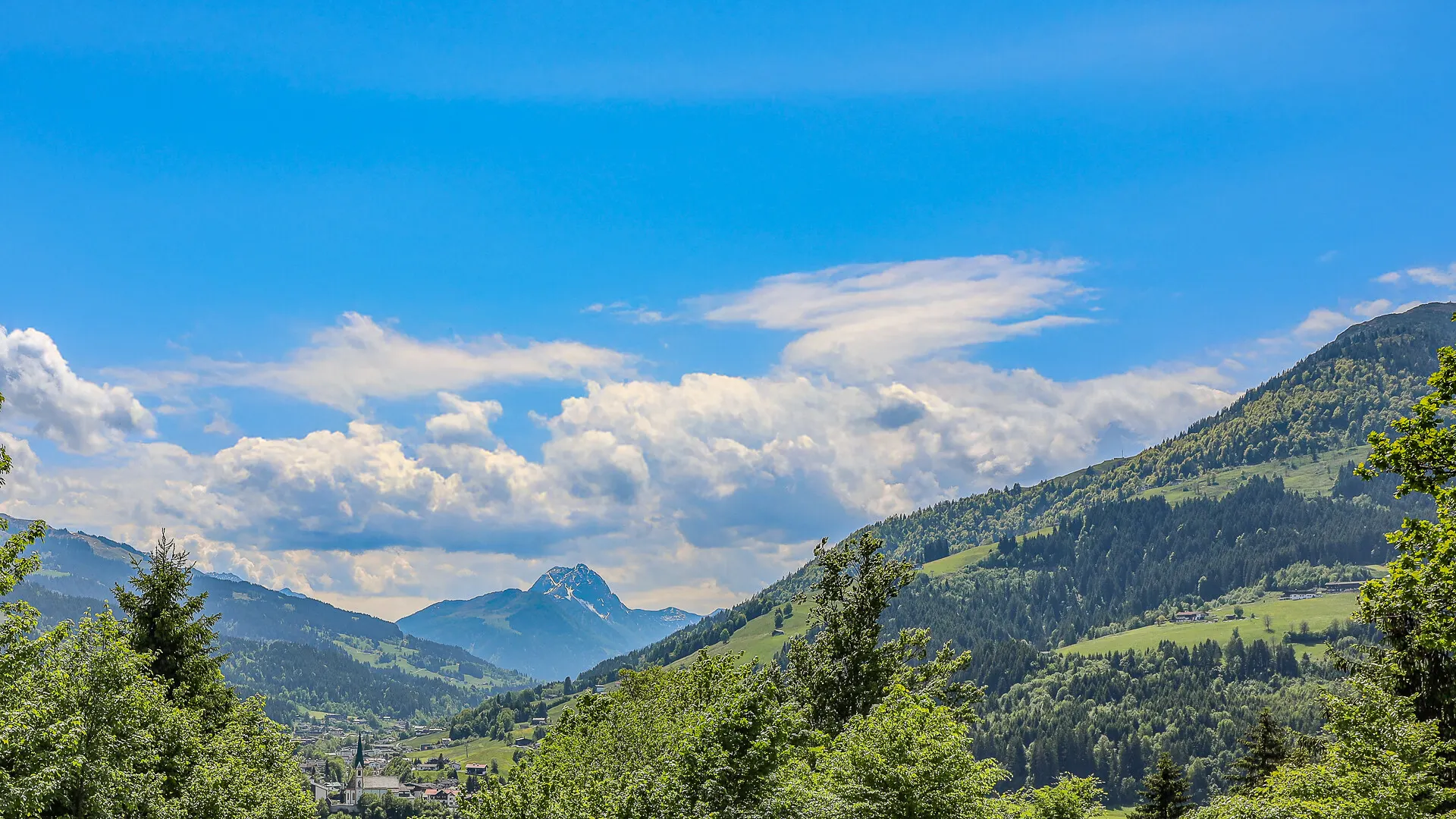 KITZIMMO-Luxuswohnungen in Top-Sonnen-Ruhelage kaufen - Immobilien Kirchberg.
