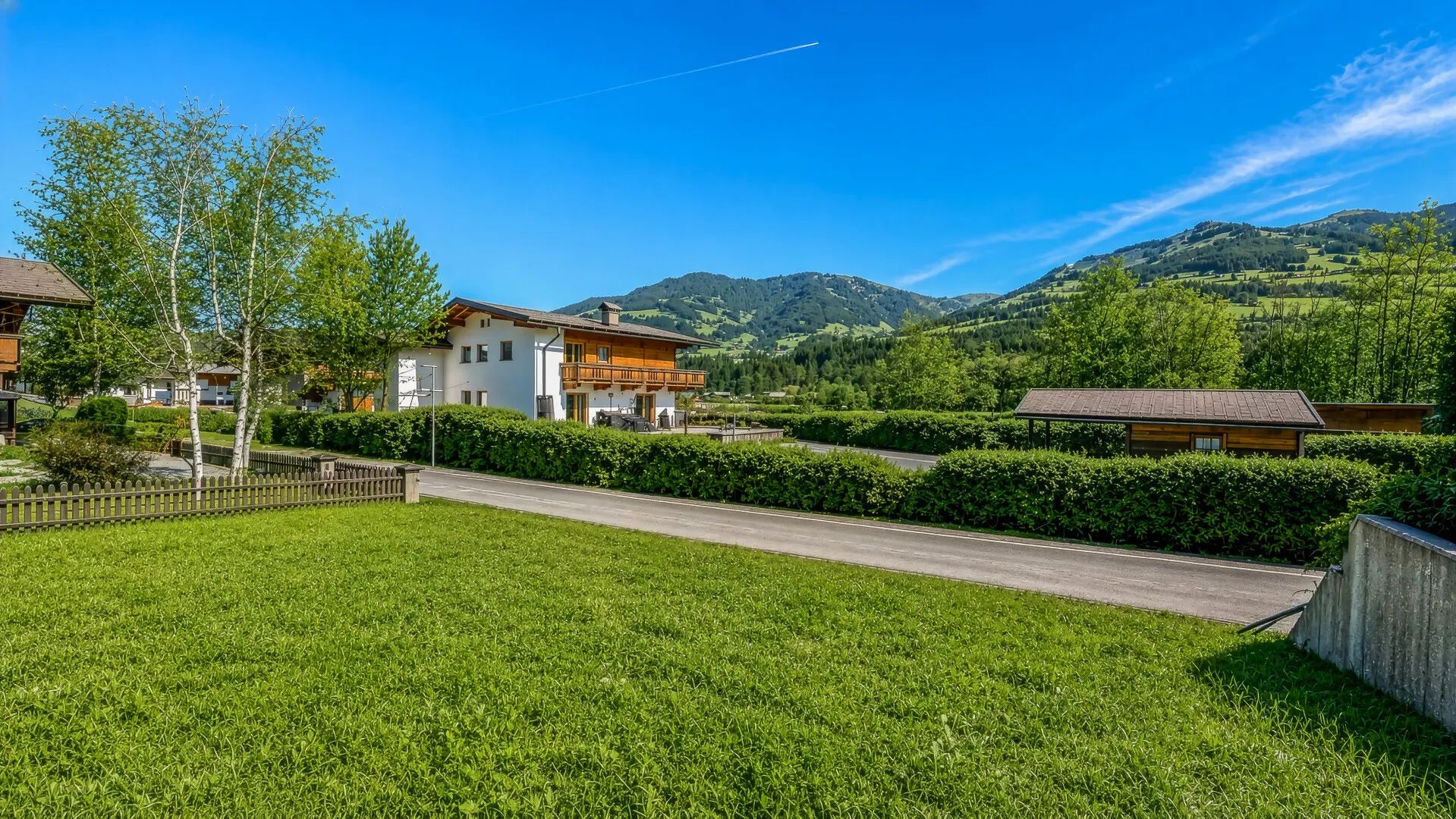 KITZIMMO-Grundstück mit Baugenehmigung für 3-Luxuswohnungen - Immobilien Kitzbühel.-2