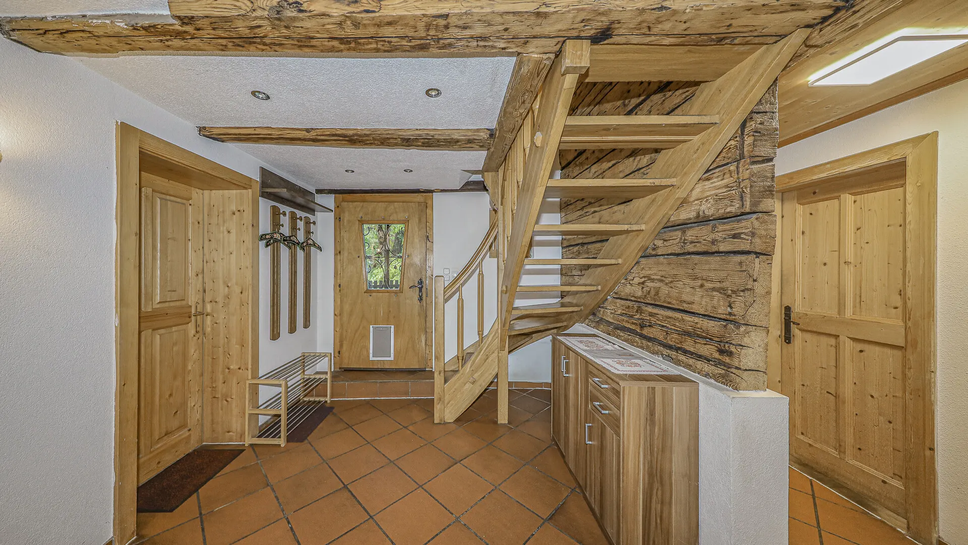 KITZIMMO-Historischen Anwesen mit 3.800 m² Grund in Ruhelage - Immobilien Jochberg.-8