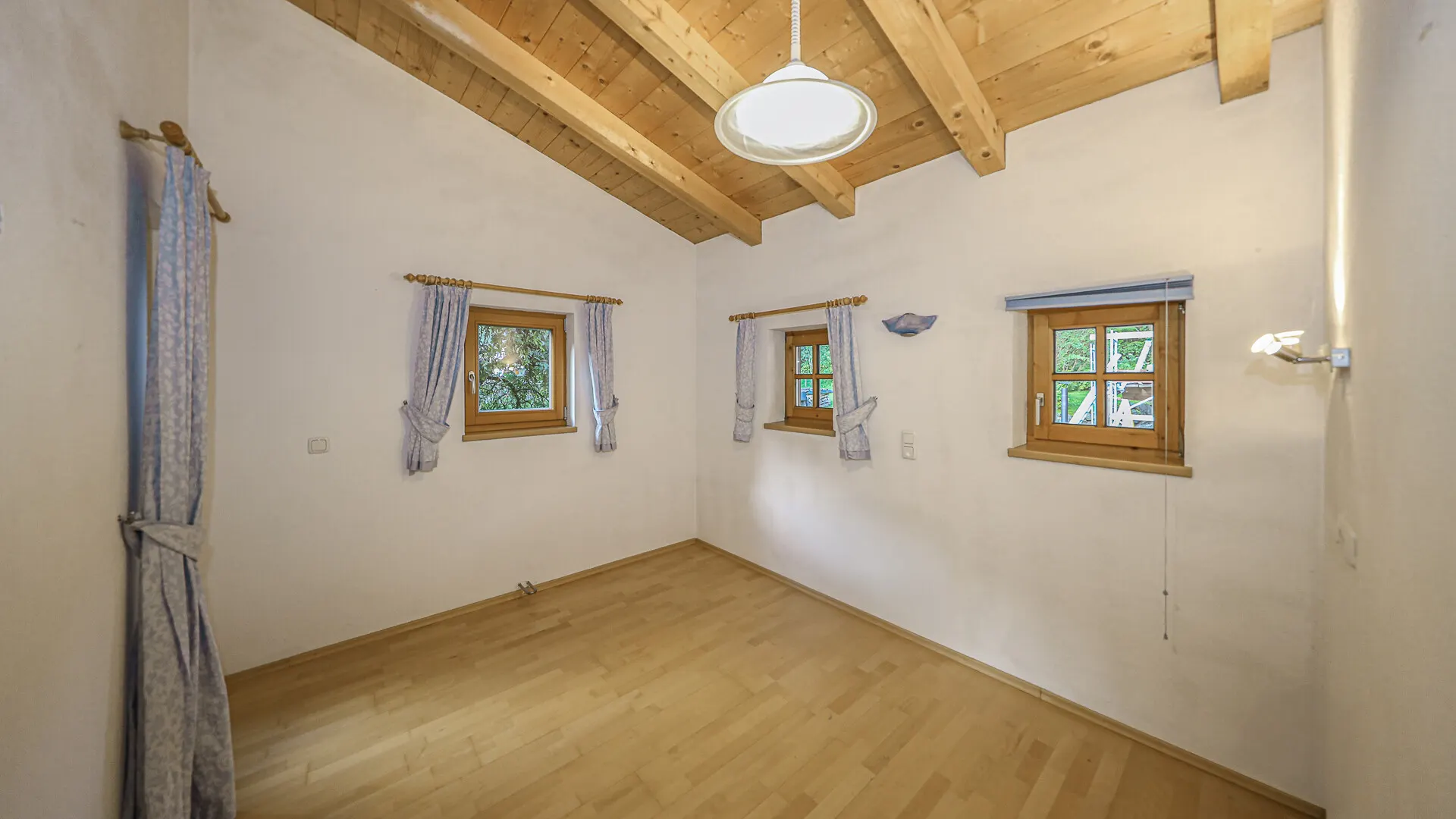 KITZIMMO-Historischen Anwesen mit 3.800 m² Grund in Ruhelage - Immobilien Jochberg.-16
