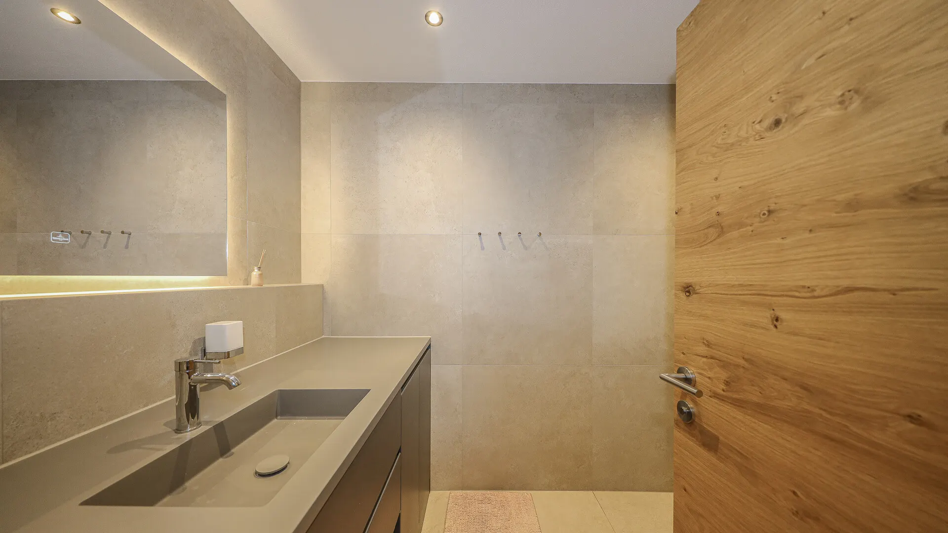 KITZIMMO-Exklusive Luxusvilla mit Kaiserblick in Toplage - Immobilien Going.-2-34