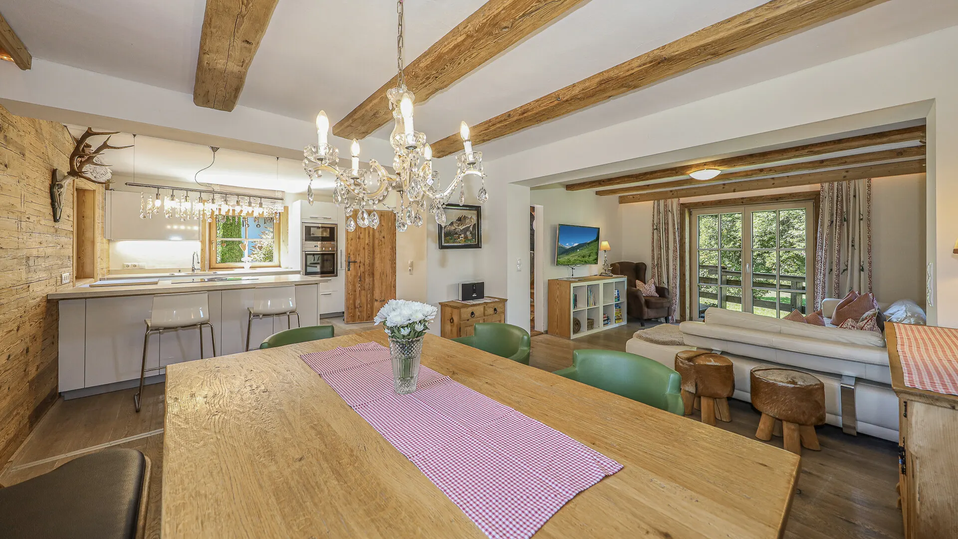 KITZIMMO-Alpenchalet in sonniger Ruhelage mit Kaiserblick - Immobilien Ellmau.-13