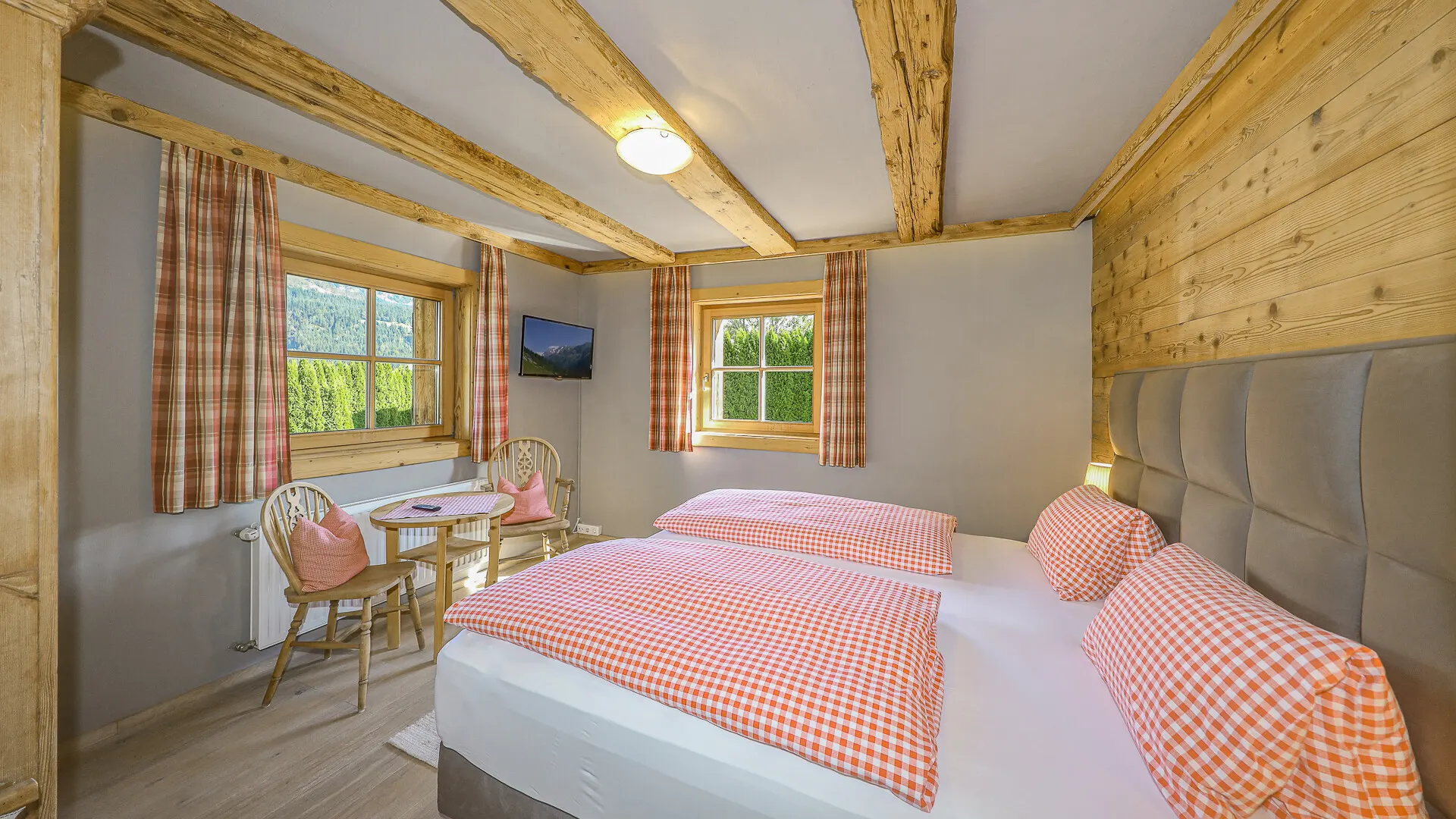 KITZIMMO-Alpenchalet in sonniger Ruhelage mit Kaiserblick - Immobilien Ellmau.-23