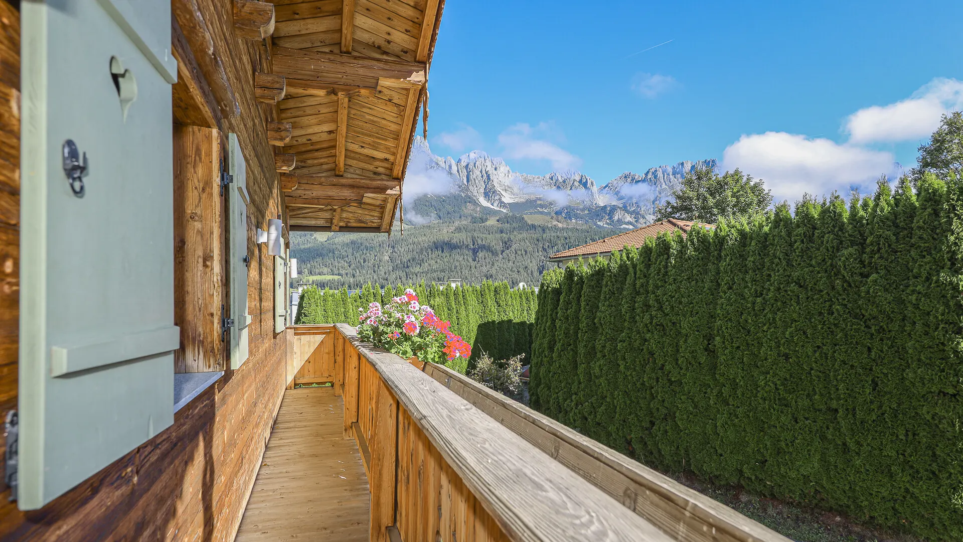 KITZIMMO-Alpenchalet in sonniger Ruhelage mit Kaiserblick - Immobilien Ellmau.-30