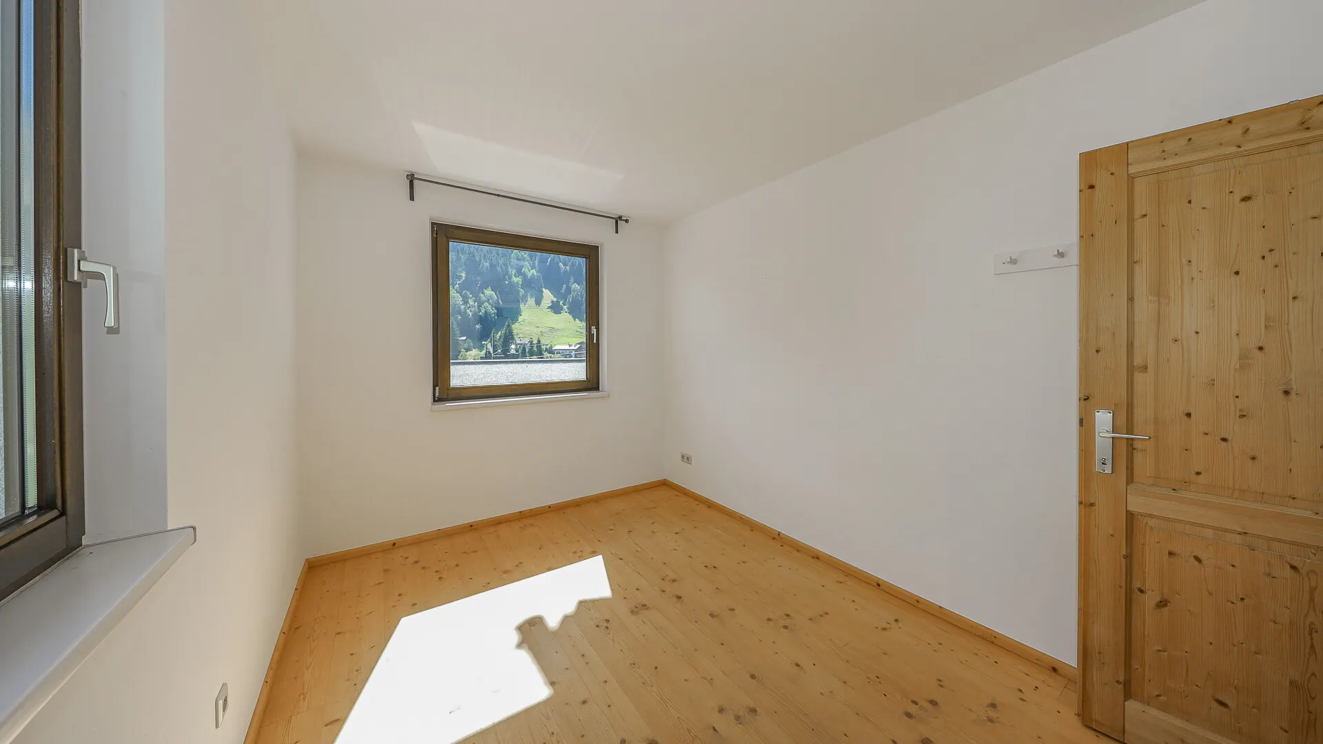 KITZIMMO-4-Zimmerwohnung mit traumhaftem Ausblick in sonniger Ruhelage - Immobilien Jochberg.