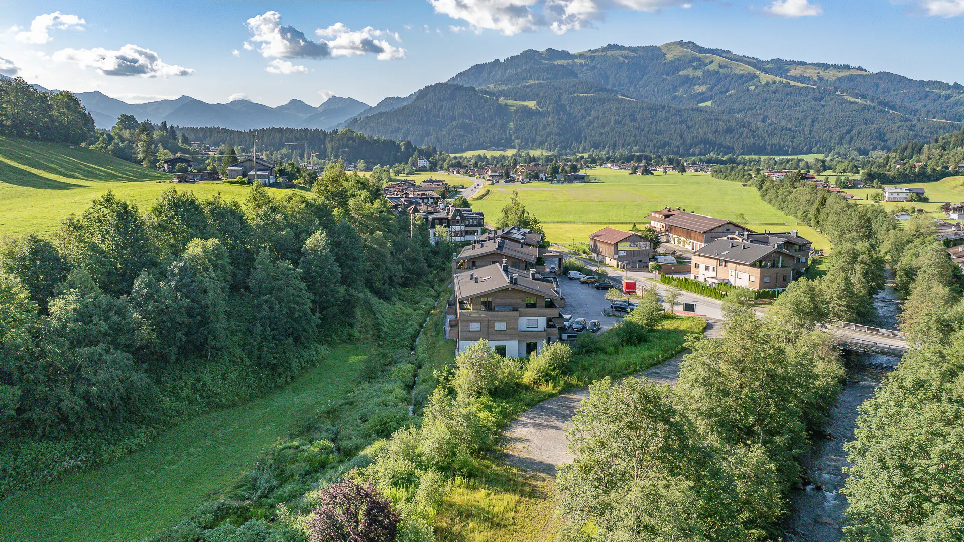 KITZIMMO-Grundstück mit Projektierung für ein Wohn- und Geschäftshaus - Immobilien Reith.