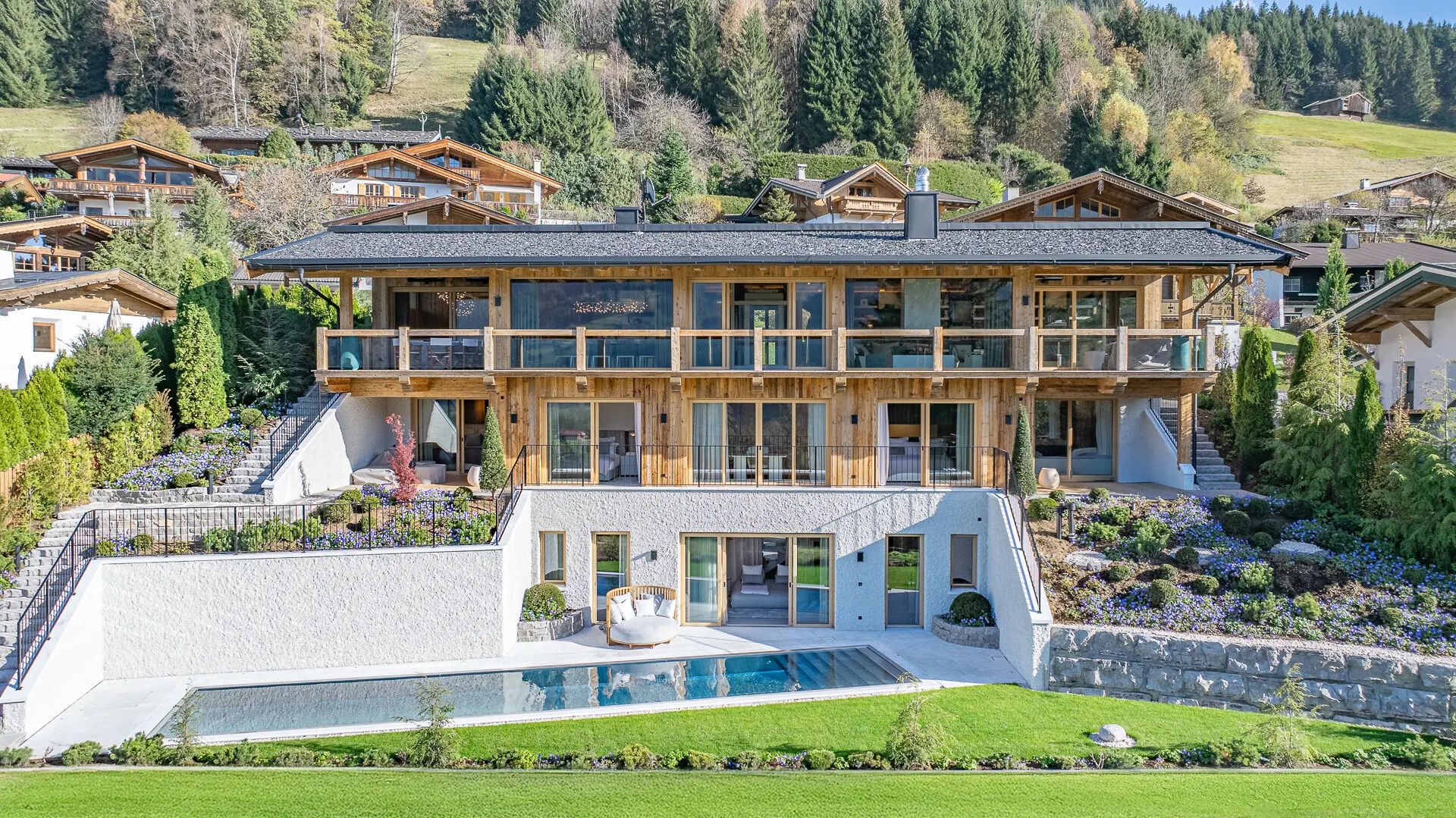KITZIMMO-Luxusvilla in Toplage kaufen - Immobilien Aurach Kitzbühel.-2